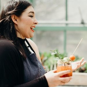 Meet your Posher, Liv